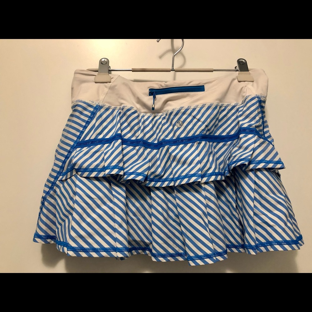 Lululemon pace rival run skirt, size 6